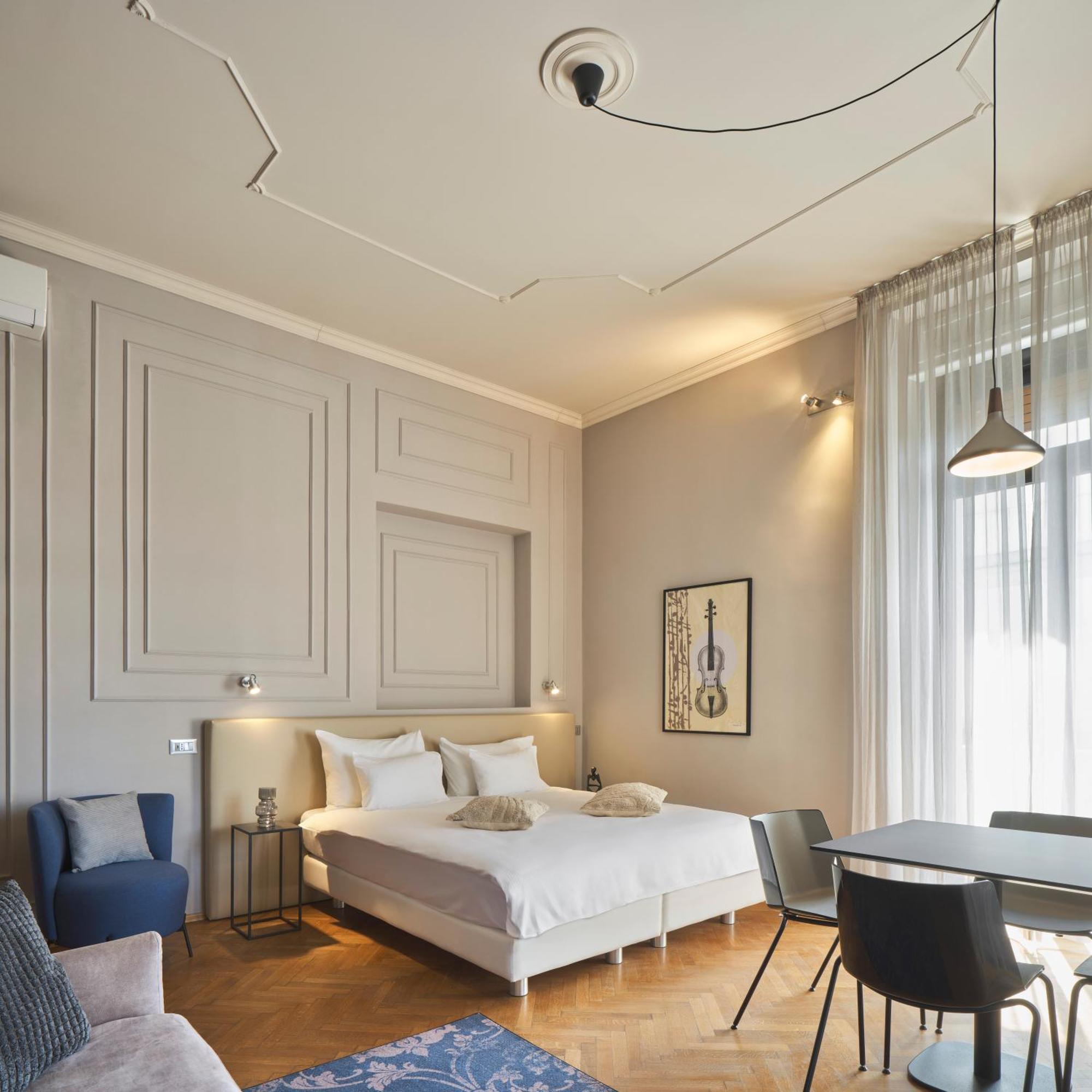 Urbanauts Beletages Sonata Apartment Trieste Ngoại thất bức ảnh